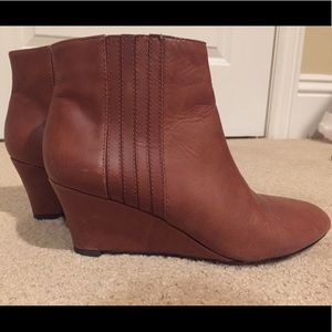 Cynthia Vincent wedged booties